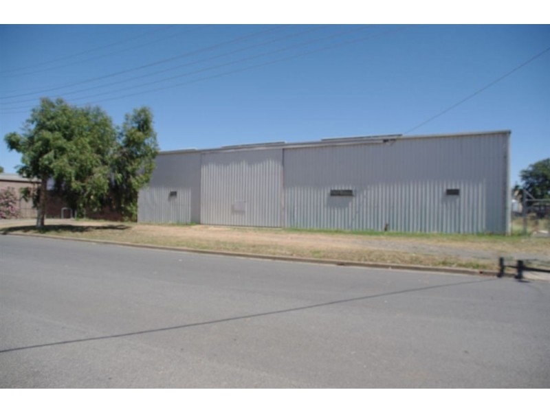 4 Jordan Street, Cobram VIC 3644