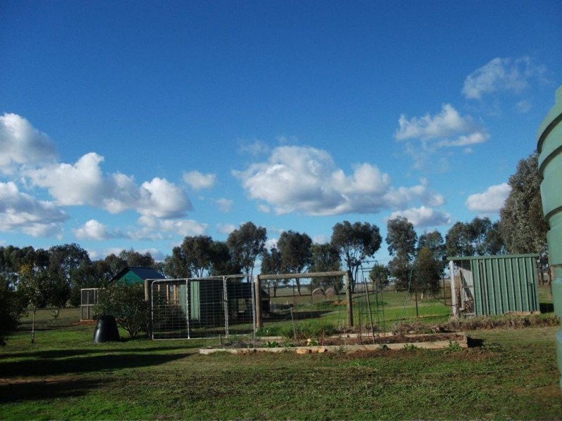 681 Chapel Road, Cobram East VIC 3644