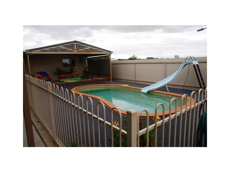 6 Hovell Court, Cobram VIC 3644