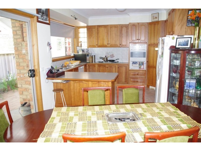 5 Lemon Grove, Cobram VIC 3644