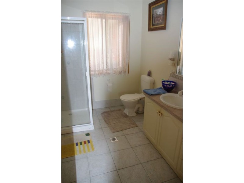 5 Lemon Grove, Cobram VIC 3644