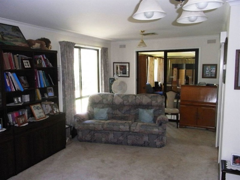 19 Catona Crescent, Cobram VIC 3644