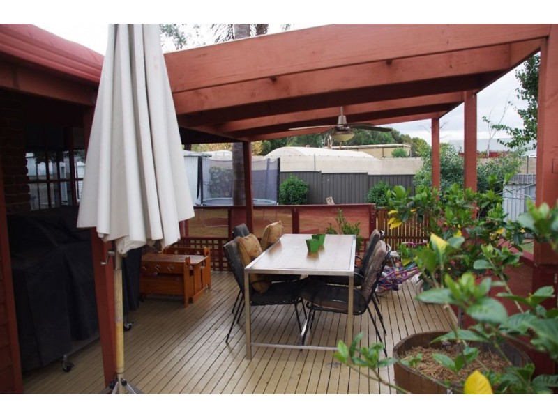 28 Kamarooka Street, Barooga NSW 3644