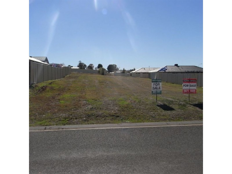 5 Gunnamara Street, Barooga NSW 3644