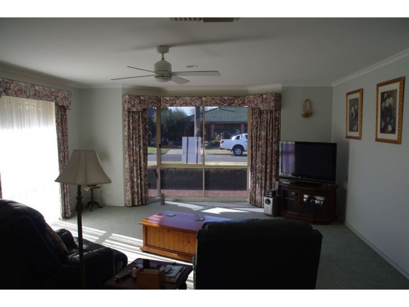 15 Hovell court, Cobram VIC 3644