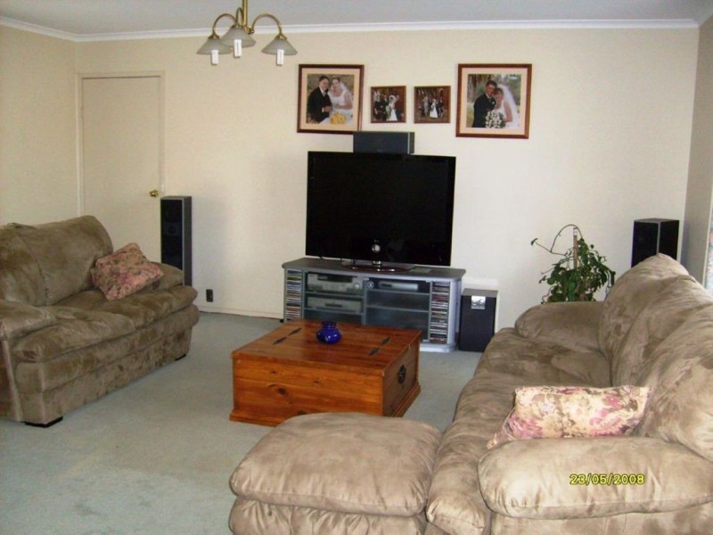 9 Davey Street, Cobram VIC 3644