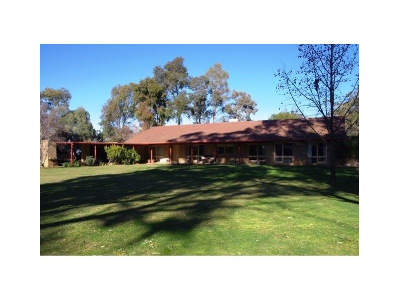 3836 Murray Valley Highway, Cobram VIC 3644