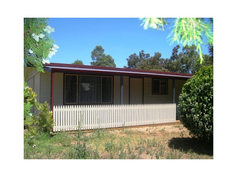 25 Amaroo Ave, Barooga NSW 3644
