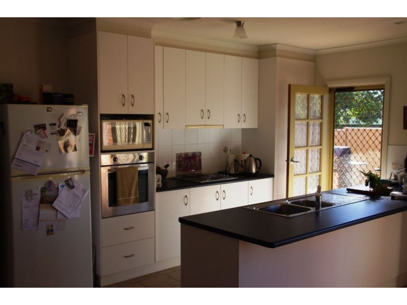 3/6-8 Campbell Road, Cobram VIC 3644