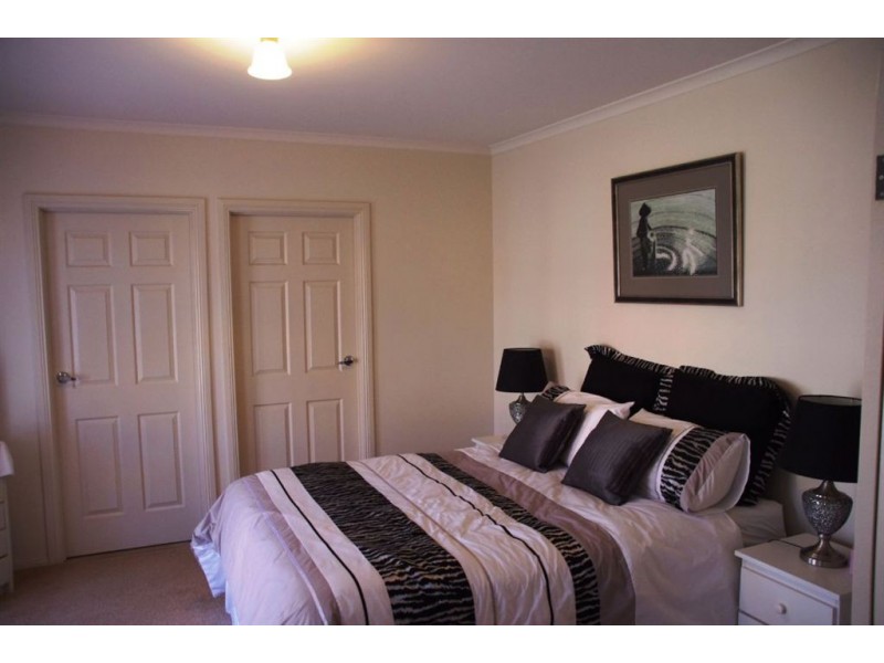 3/6-8 Campbell Road, Cobram VIC 3644