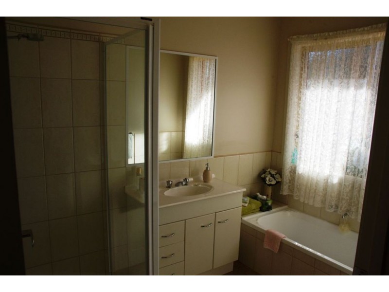 3/6-8 Campbell Road, Cobram VIC 3644