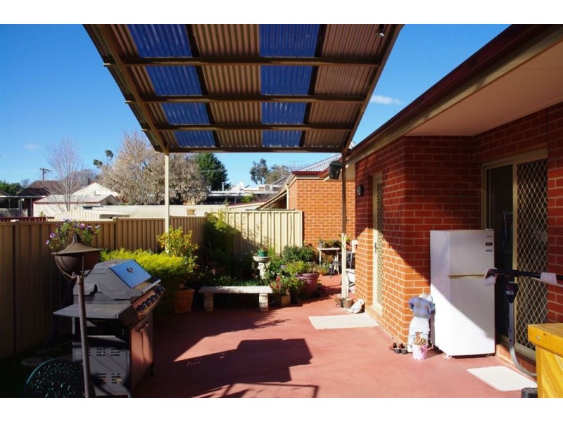 3/6-8 Campbell Road, Cobram VIC 3644