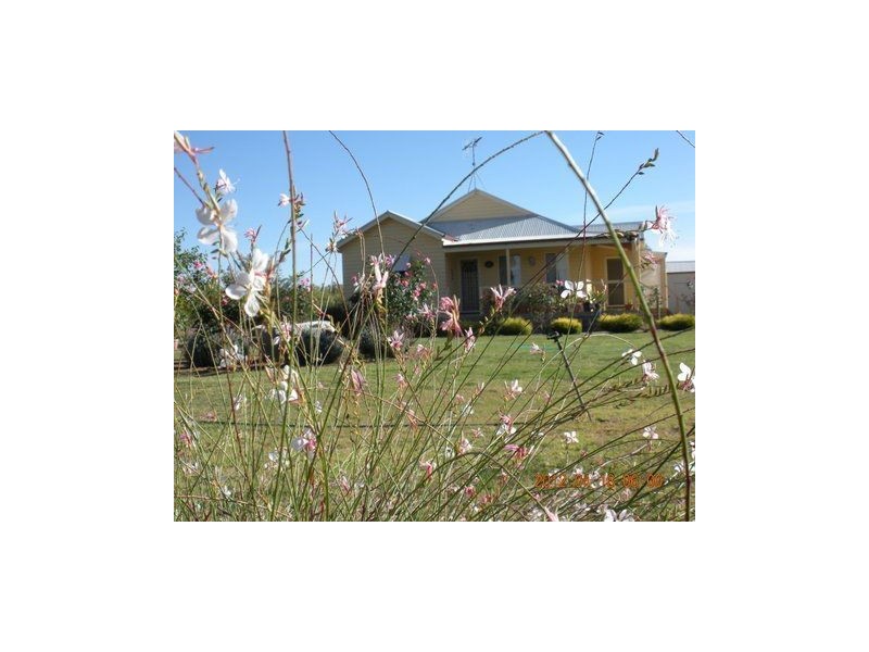 17-19 Ferris Street, Bearii VIC 3641