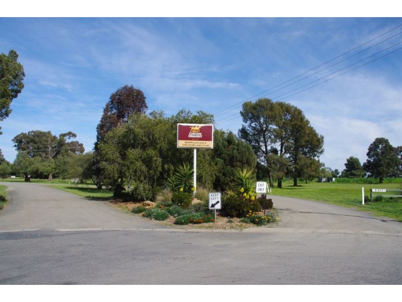 77 Cobram Street, Berrigan NSW 2712