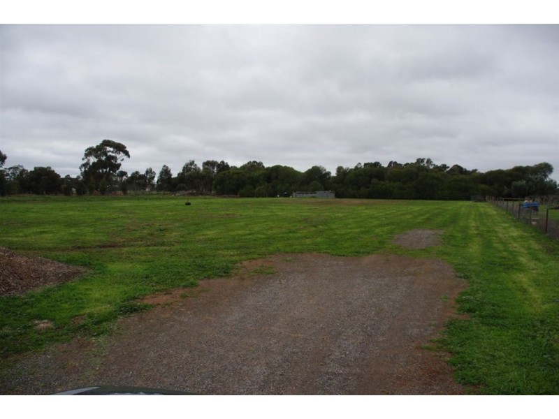 37A Catona Crescent, Cobram VIC 3644