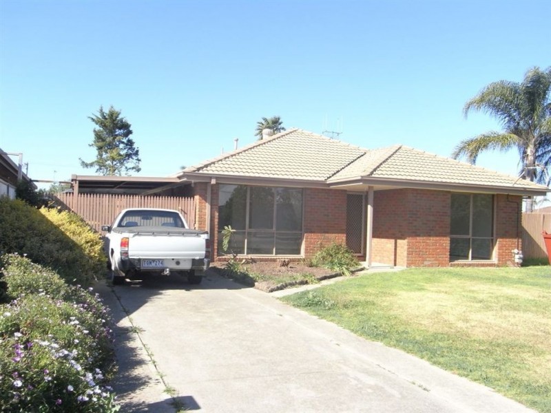 8 Gorton Street, Cobram VIC 3644