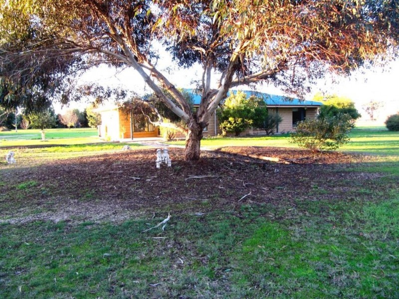 199 Hughes Street, Barooga NSW 3644