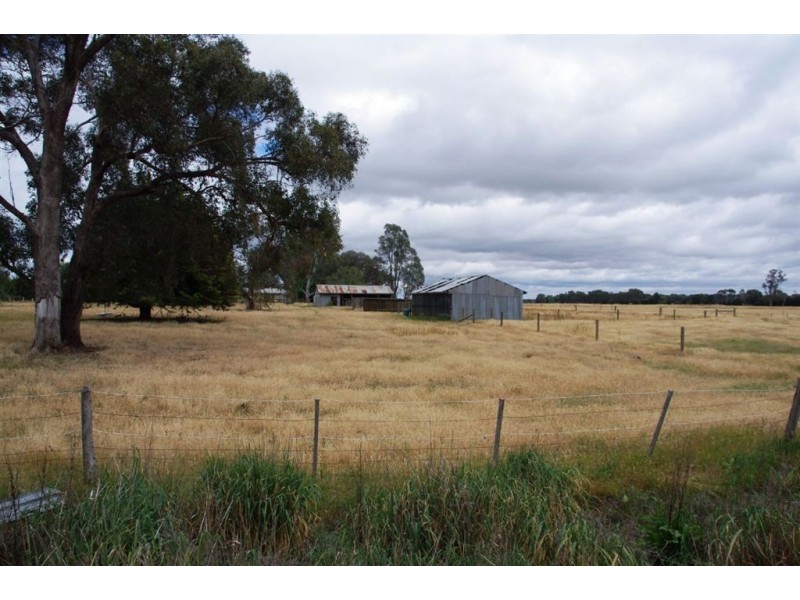 645 Pinnucks Road, Strathmerton VIC 3641