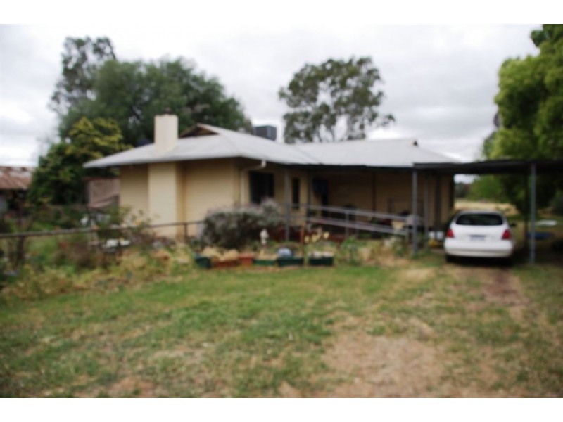 645 Pinnucks Road, Strathmerton VIC 3641