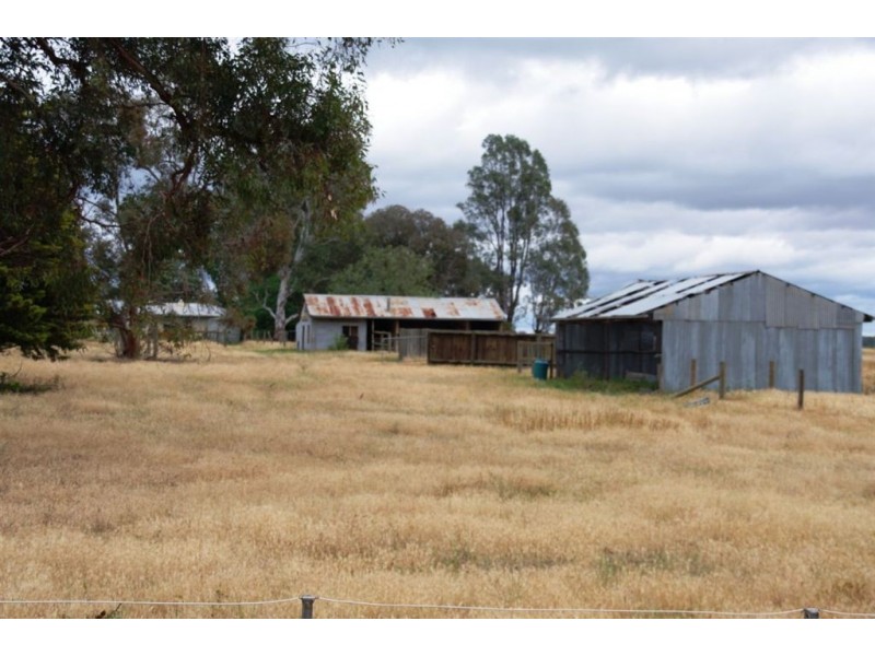 645 Pinnucks Road, Strathmerton VIC 3641