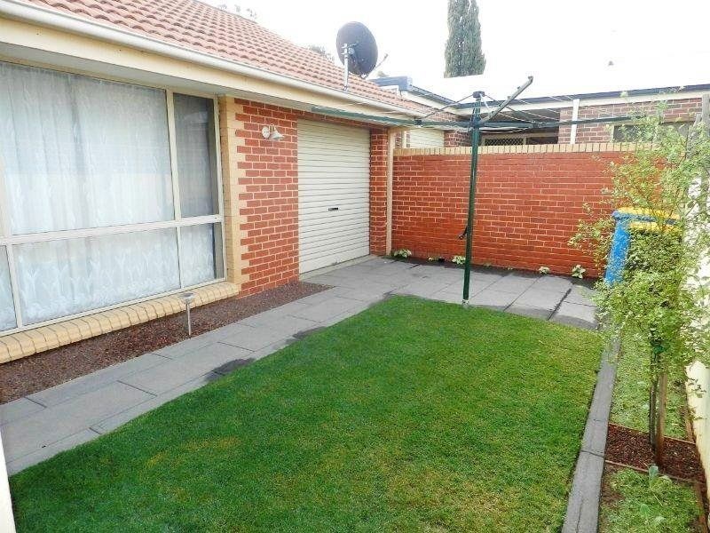 2 Gemmell Street, Cobram VIC 3644