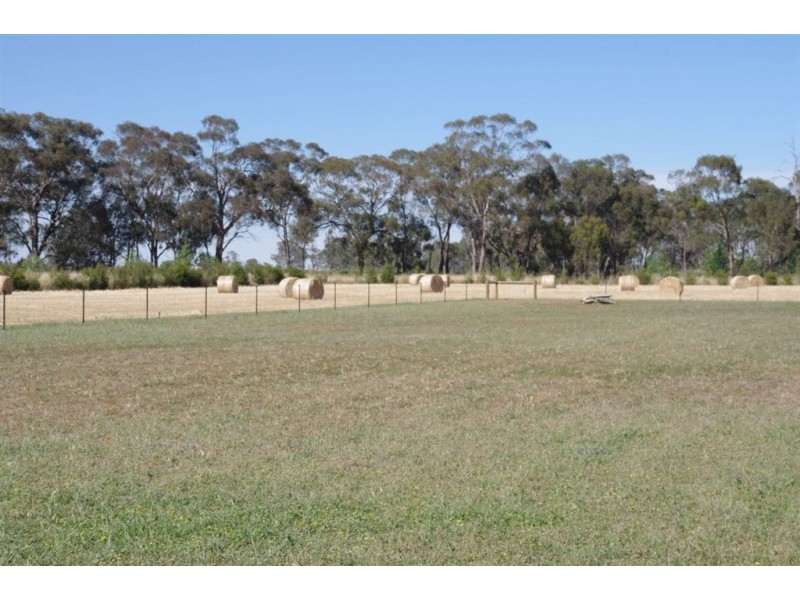 68 Cobrawonga Road, Cobram East VIC 3644