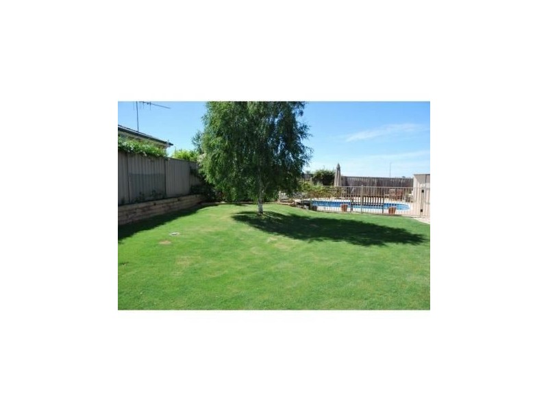 5 Collina Court, Cobram VIC 3644