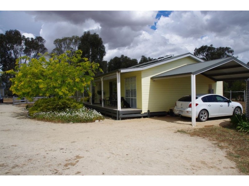 17 Mywee Bearii Road, Bearii VIC 3641