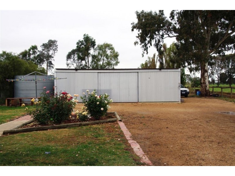 7 Ross Road, Katamatite VIC 3649