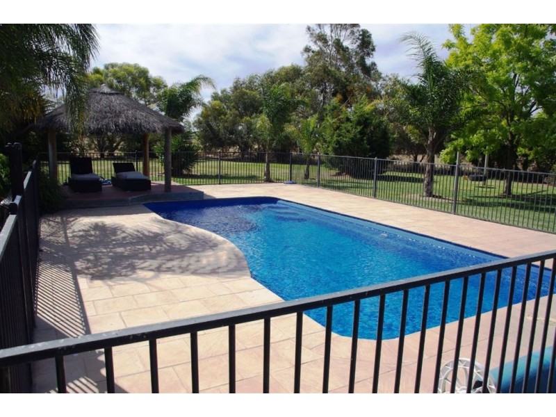 179 Hughes Street, Barooga NSW 3644