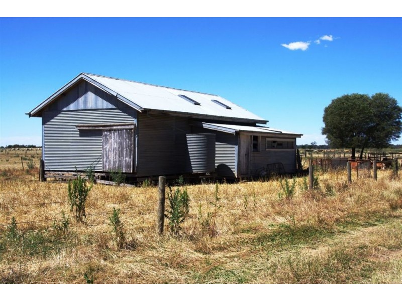 5002 Benalla-Tocumwal Road, Katamatite VIC 3649