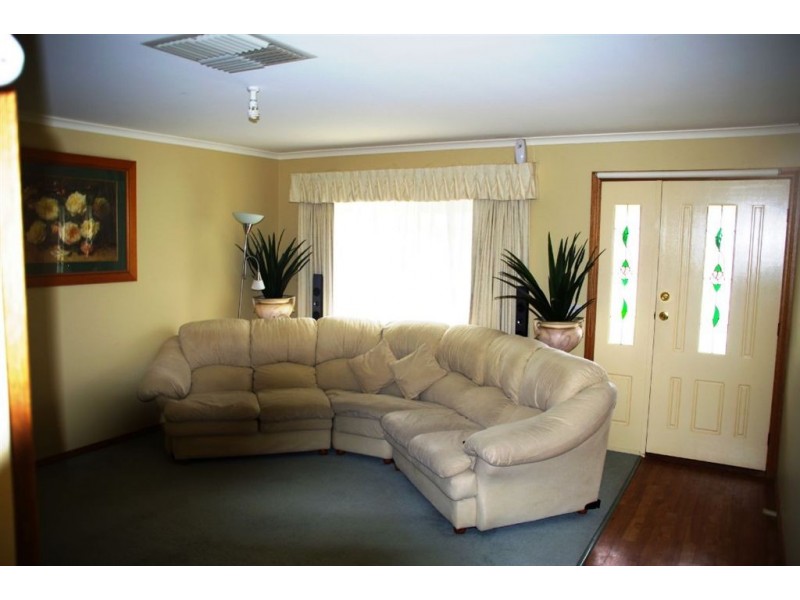 20 Mitchell Street, Cobram VIC 3644