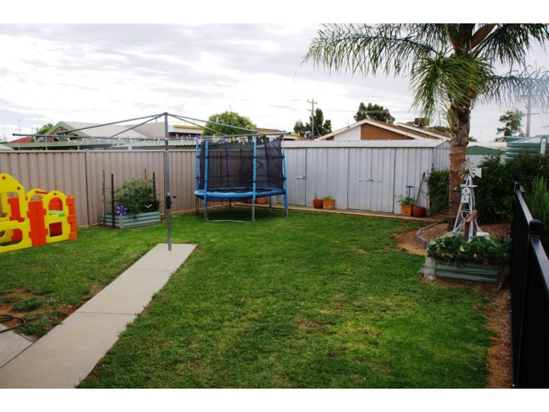 20 Mitchell Street, Cobram VIC 3644