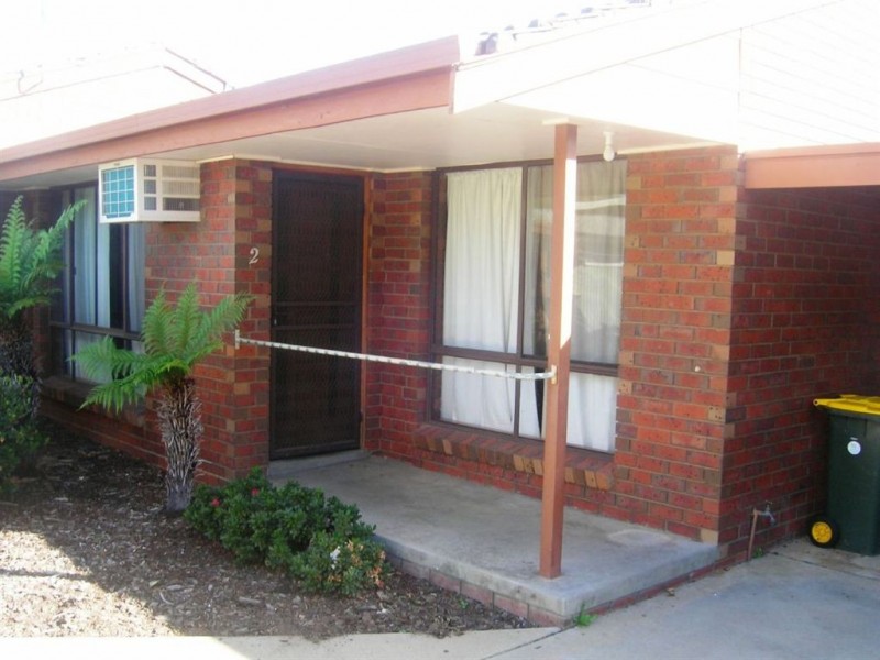 2/19 Punt Road, Cobram VIC 3644