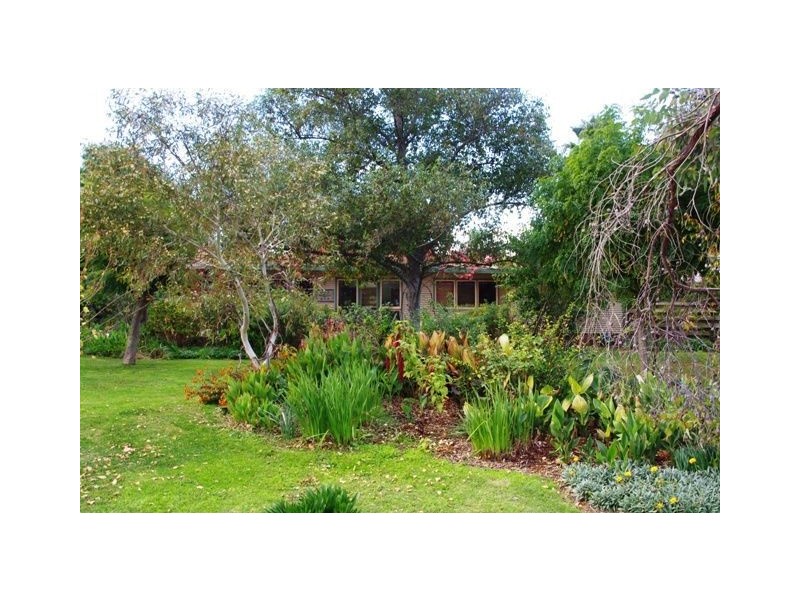 9 Manse Road, Cobram VIC 3644