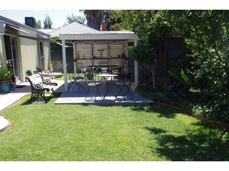 5a Boorin Street, Cobram VIC 3644