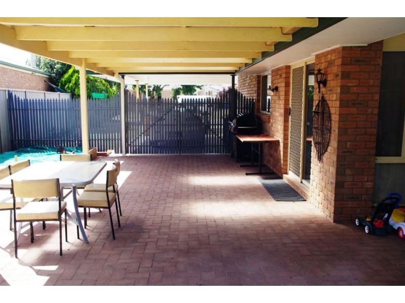 18 Wills Street, Cobram VIC 3644