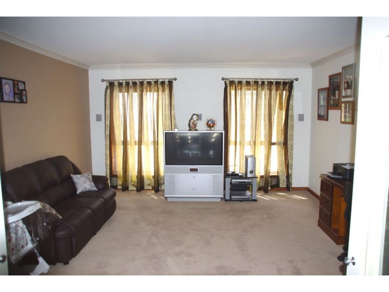 26 Apricot Circuit, Cobram VIC 3644