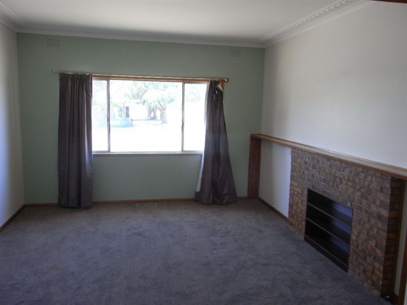 3 Campbell Road, Cobram VIC 3644