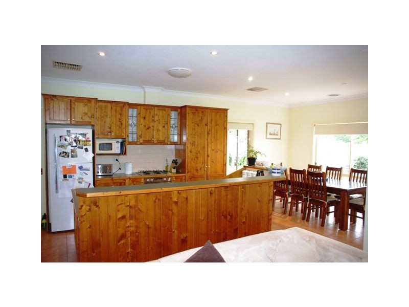 24 Anvil Street, Cobram VIC 3644