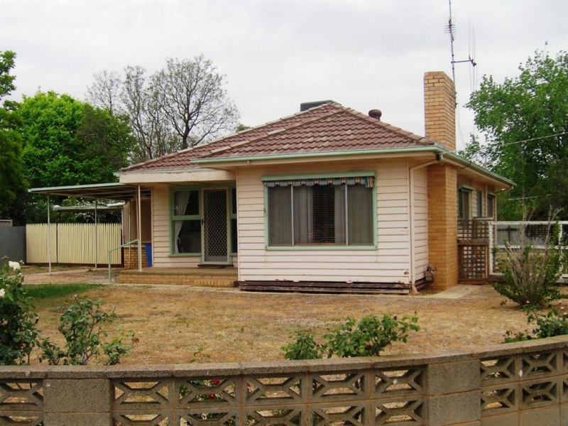 39 Karook Street, Cobram VIC 3644