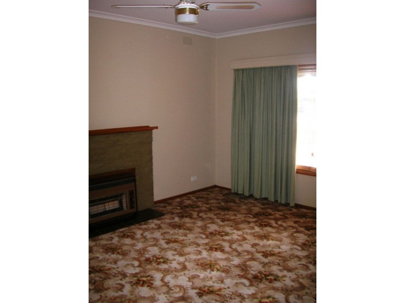 39 Karook Street, Cobram VIC 3644