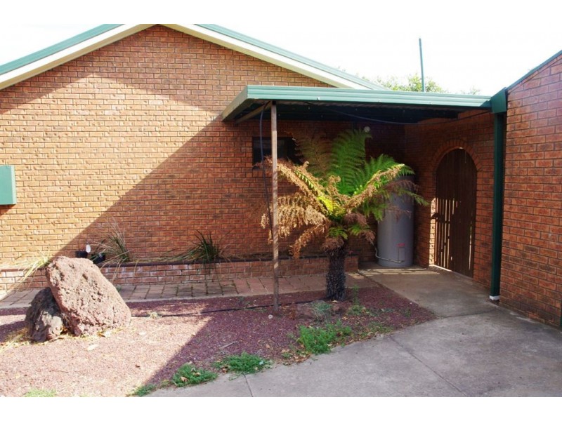 61 Collie Street, Barooga NSW 3644