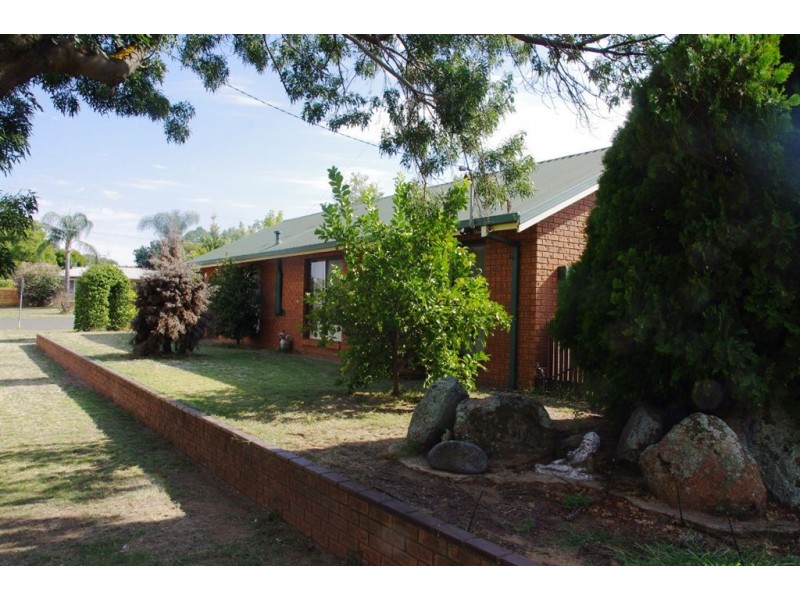 61 Collie Street, Barooga NSW 3644