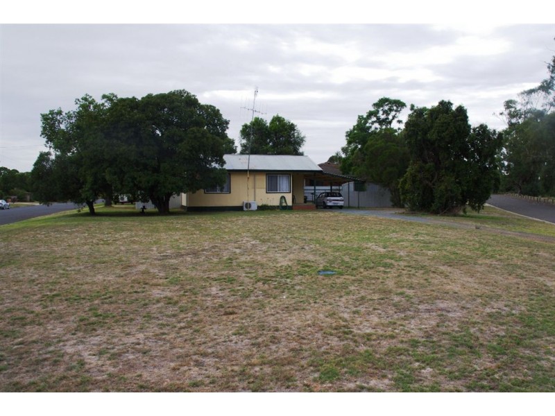 2 Gormley Court, Barooga NSW 3644