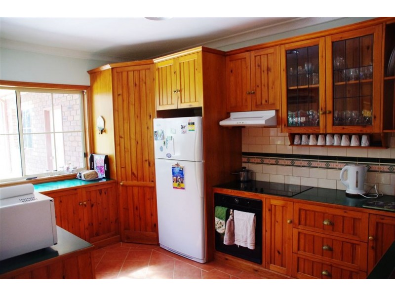 9 Cemetery Road, Cobram East VIC 3644