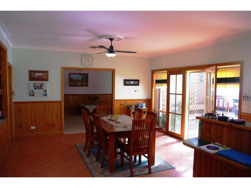 9 Cemetery Road, Cobram East VIC 3644