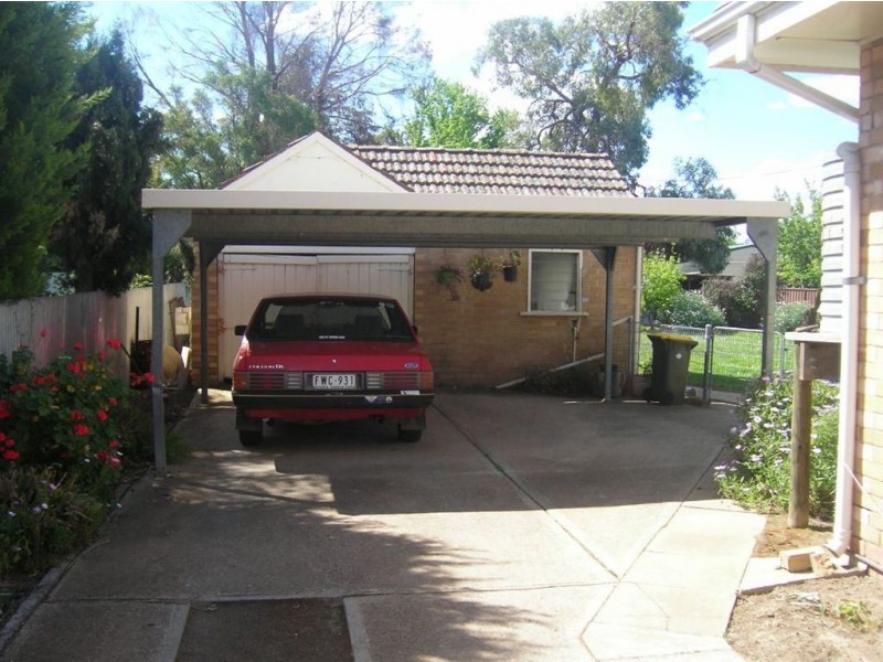 18 Broadway Street, Cobram VIC 3644