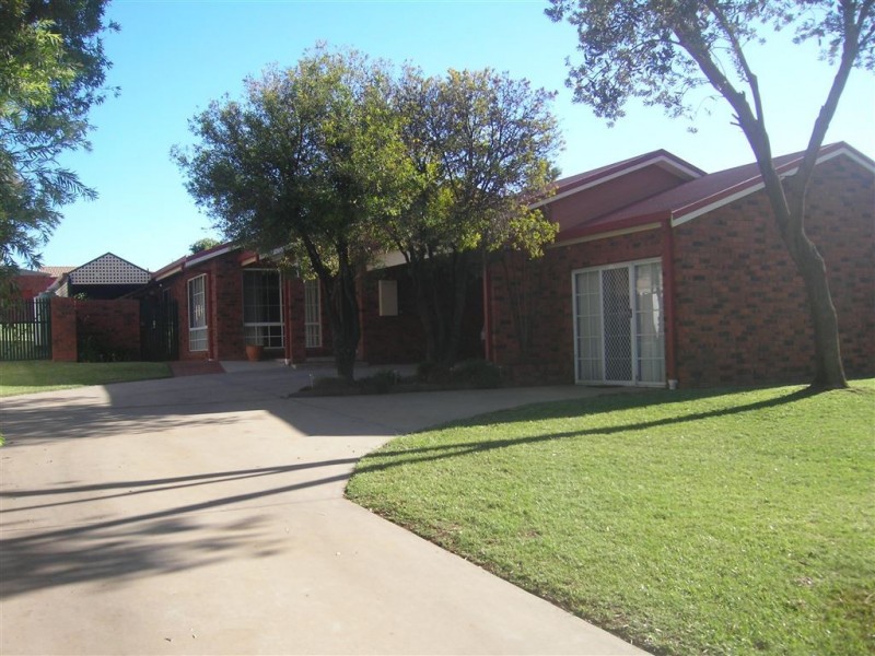 2 Sims Road, Cobram VIC 3644