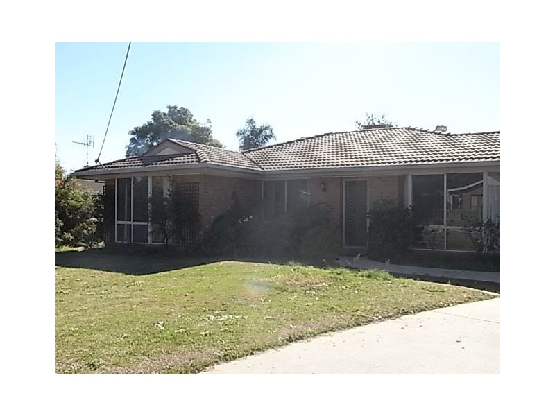 22 Kamarooka Street, Barooga NSW 3644